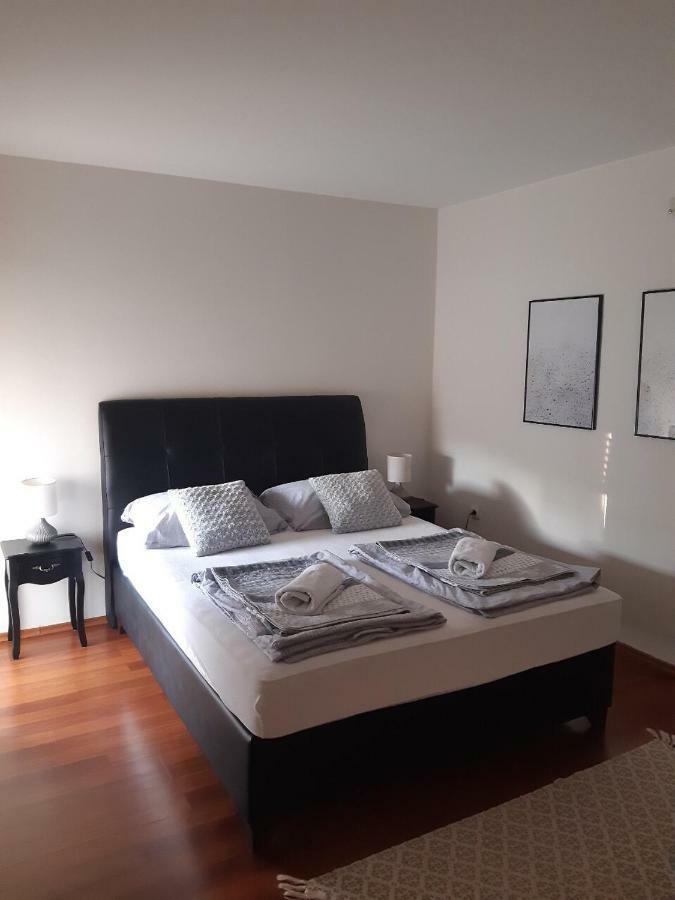 Apartments Thea Mostar Eksteriør bilde